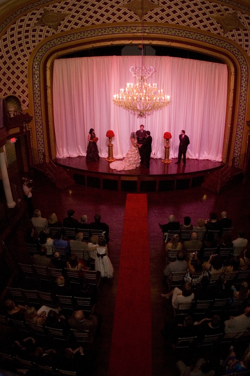 Getting Married? 3 Tips to Find the Best Wedding Venue in Chicago