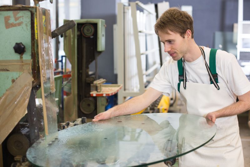 Protect Your Investment Using Commercial Glass Repair La Quinta CA Services
