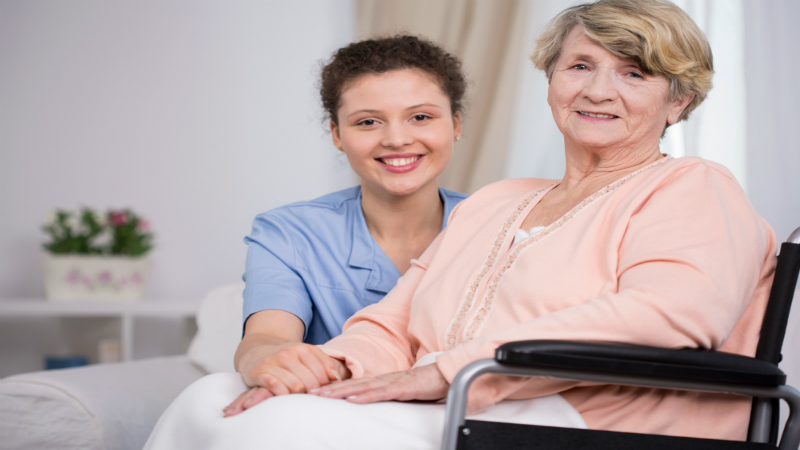 Essential Features of a Company Offering Senior Home Care in Chicago