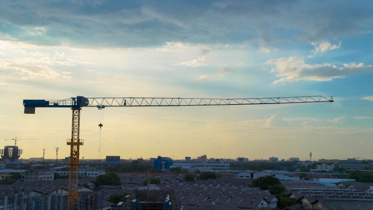 5 Tips To Identify A Reliable Crane Service Company Near Chicago