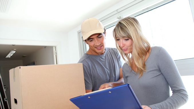 Why You Need to Hire Professional Movers in Rogers Park, Chicago